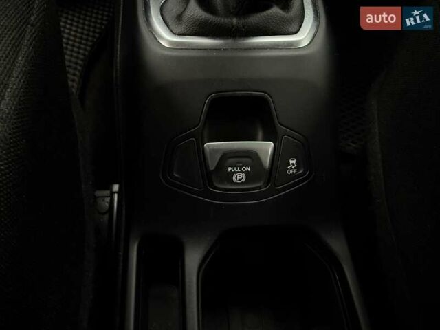 Зеленый Джип Ренегат, объемом двигателя 2.36 л и пробегом 68 тыс. км за 14500 $, фото 20 на Automoto.ua