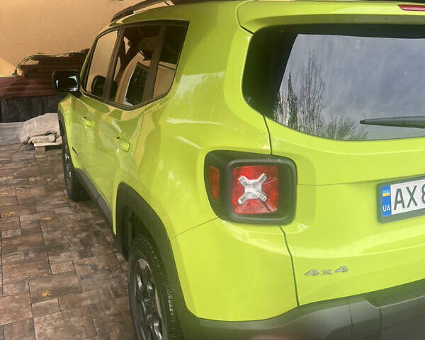 Джип Ренегат 2018 в Люботине на Automoto.ua Зеленый Джип Ренегат, объемом двигателя 2.36 л и пробегом 126 тыс. км за 13000 $, фото 5 на Automoto.ua