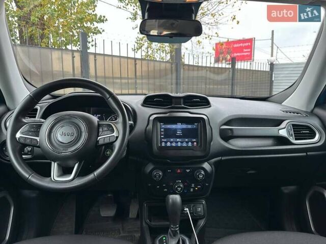 Зелений Джип Ренегат, об'ємом двигуна 2.36 л та пробігом 185 тис. км за 13990 $, фото 12 на Automoto.ua