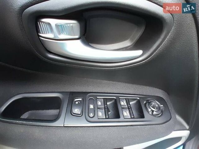 Зеленый Джип Ренегат, объемом двигателя 2.4 л и пробегом 126 тыс. км за 14750 $, фото 44 на Automoto.ua