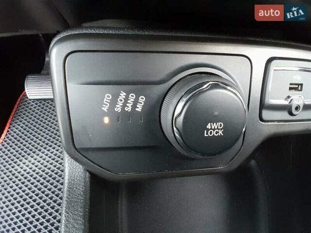 Зеленый Джип Ренегат, объемом двигателя 2.4 л и пробегом 126 тыс. км за 14750 $, фото 58 на Automoto.ua