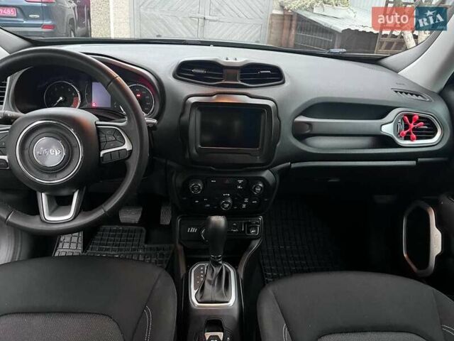 Зелений Джип Ренегат, об'ємом двигуна 2.4 л та пробігом 132 тис. км за 14450 $, фото 12 на Automoto.ua