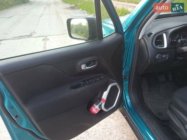 Зеленый Джип Ренегат, объемом двигателя 2.36 л и пробегом 37 тыс. км за 20500 $, фото 4 на Automoto.ua