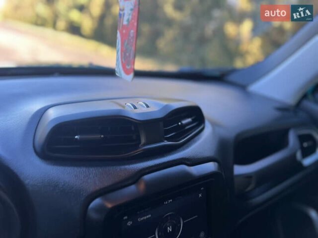 Зелений Джип Ренегат, об'ємом двигуна 2.4 л та пробігом 84 тис. км за 13800 $, фото 75 на Automoto.ua