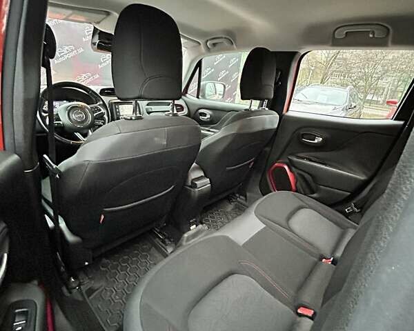 Оранжевый Джип Ренегат, объемом двигателя 2.36 л и пробегом 292 тыс. км за 10800 $, фото 15 на Automoto.ua