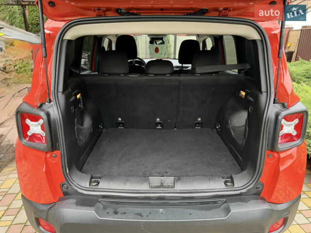 Помаранчевий Джип Ренегат, об'ємом двигуна 2.36 л та пробігом 140 тис. км за 10999 $, фото 14 на Automoto.ua