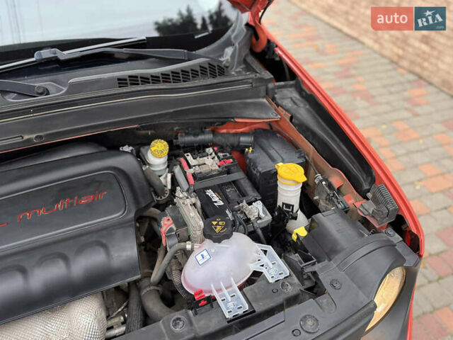 Оранжевый Джип Ренегат, объемом двигателя 2.4 л и пробегом 191 тыс. км за 11400 $, фото 63 на Automoto.ua