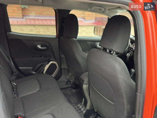 Оранжевый Джип Ренегат, объемом двигателя 2.4 л и пробегом 191 тыс. км за 11400 $, фото 62 на Automoto.ua