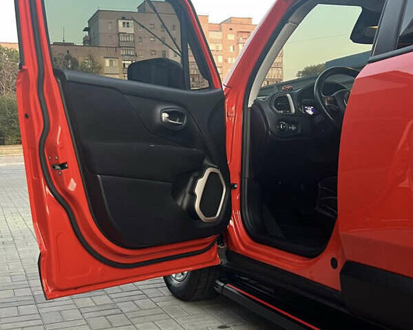 Помаранчевий Джип Ренегат, об'ємом двигуна 2.36 л та пробігом 132 тис. км за 13300 $, фото 11 на Automoto.ua