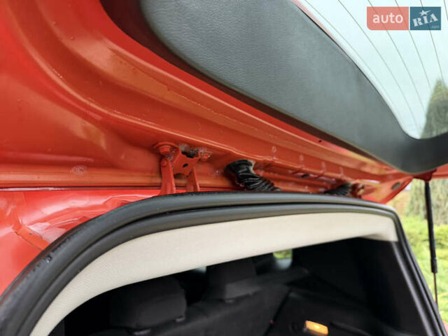 Помаранчевий Джип Ренегат, об'ємом двигуна 2.36 л та пробігом 140 тис. км за 10999 $, фото 15 на Automoto.ua