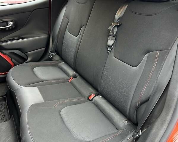 Оранжевый Джип Ренегат, объемом двигателя 2.36 л и пробегом 292 тыс. км за 10800 $, фото 16 на Automoto.ua