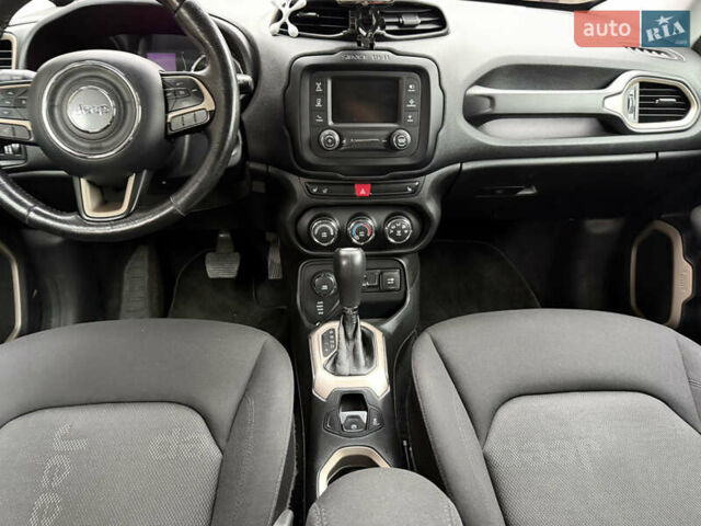 Помаранчевий Джип Ренегат, об'ємом двигуна 2.36 л та пробігом 140 тис. км за 10999 $, фото 36 на Automoto.ua