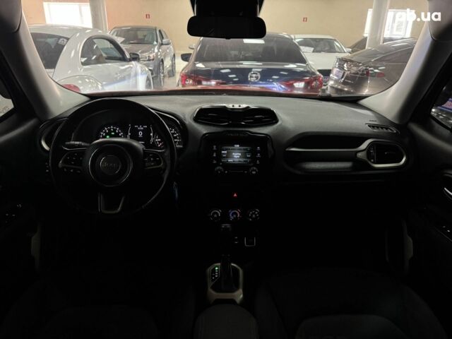 Оранжевый Джип Ренегат, объемом двигателя 2.4 л и пробегом 135 тыс. км за 12400 $, фото 9 на Automoto.ua