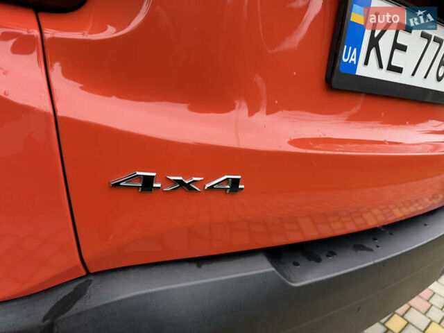 Помаранчевий Джип Ренегат, об'ємом двигуна 2.36 л та пробігом 140 тис. км за 10999 $, фото 7 на Automoto.ua
