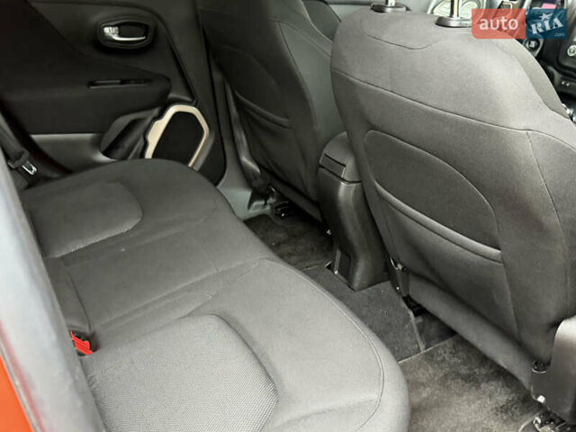 Помаранчевий Джип Ренегат, об'ємом двигуна 2.36 л та пробігом 140 тис. км за 10999 $, фото 37 на Automoto.ua