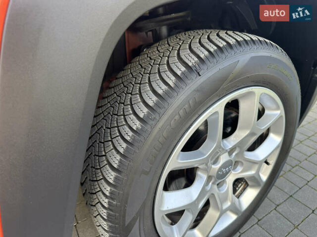 Оранжевый Джип Ренегат, объемом двигателя 2.36 л и пробегом 158 тыс. км за 11700 $, фото 28 на Automoto.ua