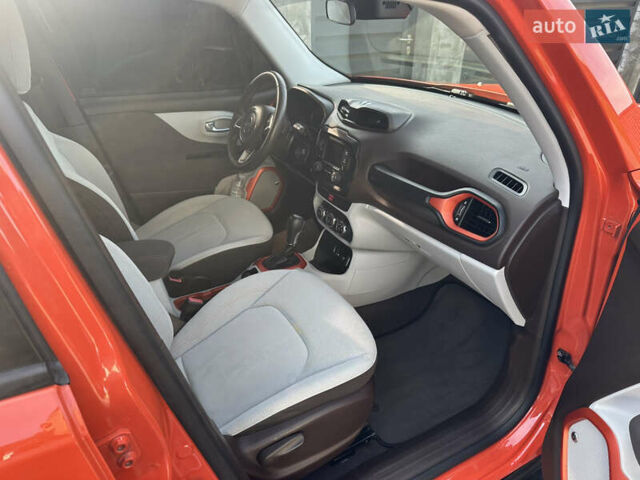 Оранжевый Джип Ренегат, объемом двигателя 2.36 л и пробегом 158 тыс. км за 11700 $, фото 27 на Automoto.ua