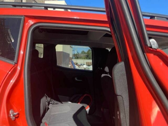 Помаранчевий Джип Ренегат, об'ємом двигуна 2.4 л та пробігом 184 тис. км за 11700 $, фото 8 на Automoto.ua