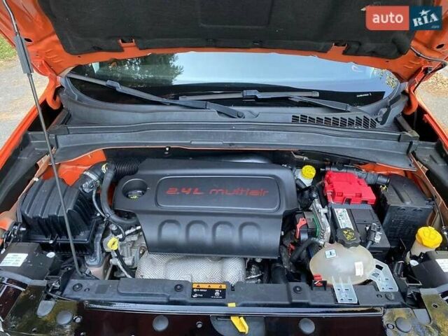 Оранжевый Джип Ренегат, объемом двигателя 2.36 л и пробегом 115 тыс. км за 14500 $, фото 34 на Automoto.ua