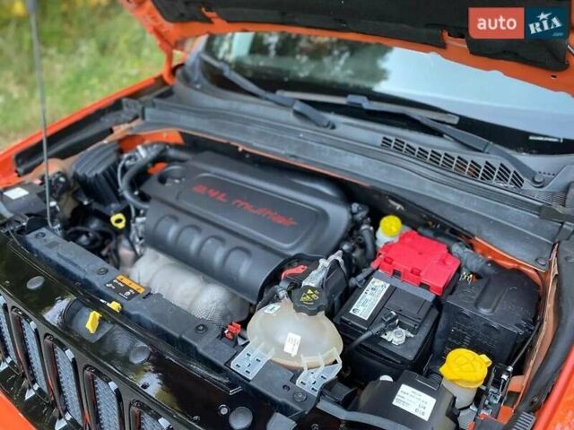 Оранжевый Джип Ренегат, объемом двигателя 2.36 л и пробегом 115 тыс. км за 14500 $, фото 32 на Automoto.ua