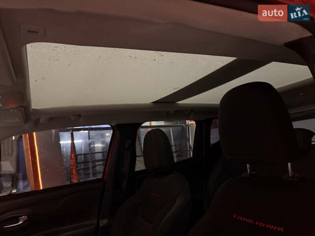 Джип Ренегат 2018 в Киеве на Automoto.ua Оранжевый Джип Ренегат, объемом двигателя 2.36 л и пробегом 154 тыс. км за 14600 $, фото 24 на Automoto.ua