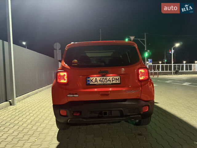 Джип Ренегат 2018 в Киеве на Automoto.ua Оранжевый Джип Ренегат, объемом двигателя 2.36 л и пробегом 154 тыс. км за 14600 $, фото 10 на Automoto.ua