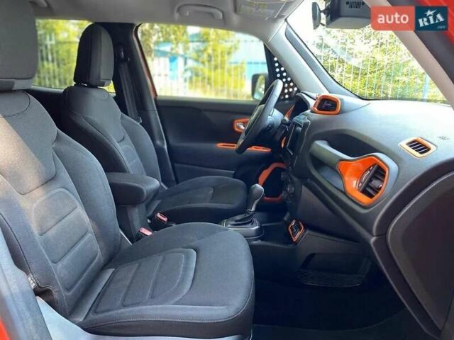 Оранжевый Джип Ренегат, объемом двигателя 2.36 л и пробегом 115 тыс. км за 14500 $, фото 11 на Automoto.ua