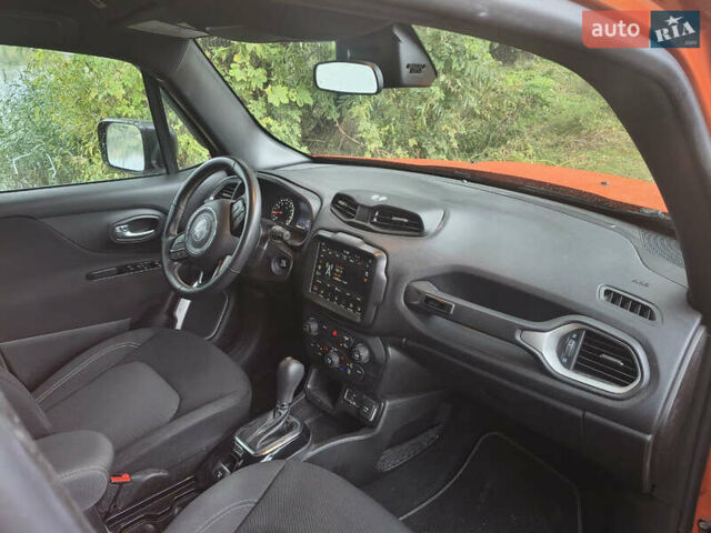 Джип Ренегат 2021 в Киеве на Automoto.ua Оранжевый Джип Ренегат, объемом двигателя 2.36 л и пробегом 78 тыс. км за 16000 $, фото 11 на Automoto.ua