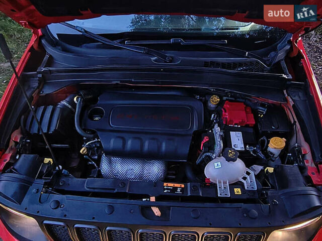 Джип Ренегат 2021 в Киеве на Automoto.ua Оранжевый Джип Ренегат, объемом двигателя 2.36 л и пробегом 78 тыс. км за 16000 $, фото 14 на Automoto.ua