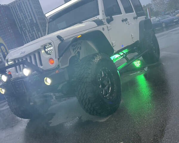 Белый Джип Вранглер, объемом двигателя 3.6 л и пробегом 132 тыс. км за 26500 $, фото 64 на Automoto.ua