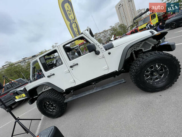 Белый Джип Вранглер, объемом двигателя 3.6 л и пробегом 132 тыс. км за 26500 $, фото 15 на Automoto.ua