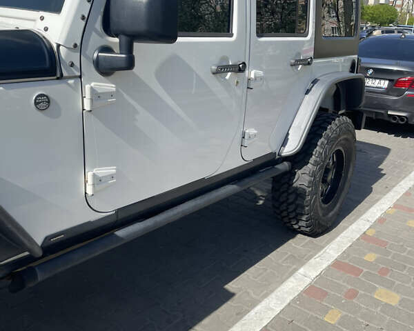 Белый Джип Вранглер, объемом двигателя 3.6 л и пробегом 132 тыс. км за 26500 $, фото 46 на Automoto.ua