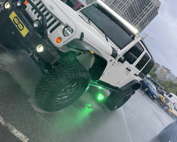 Белый Джип Вранглер, объемом двигателя 3.6 л и пробегом 132 тыс. км за 26500 $, фото 67 на Automoto.ua