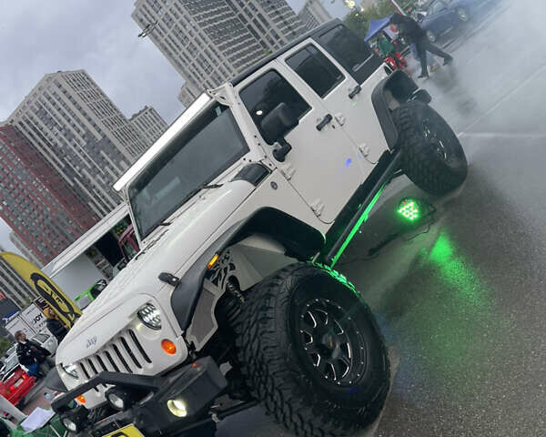 Белый Джип Вранглер, объемом двигателя 3.6 л и пробегом 132 тыс. км за 26500 $, фото 66 на Automoto.ua