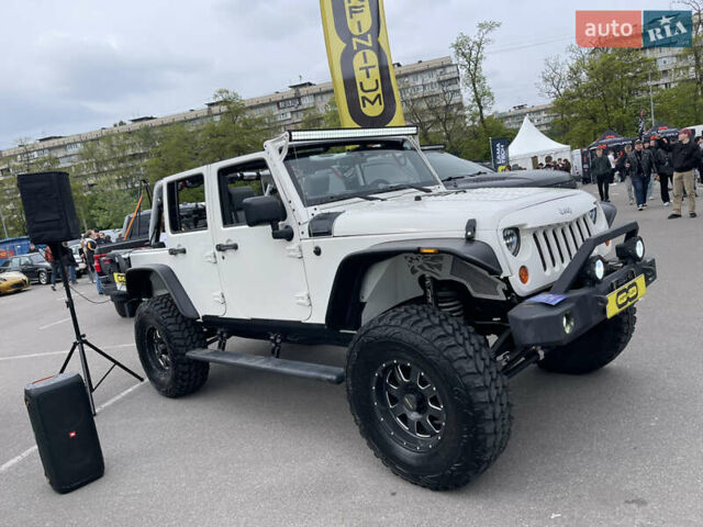 Белый Джип Вранглер, объемом двигателя 3.6 л и пробегом 132 тыс. км за 26500 $, фото 8 на Automoto.ua