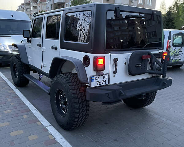 Белый Джип Вранглер, объемом двигателя 3.6 л и пробегом 132 тыс. км за 26500 $, фото 31 на Automoto.ua