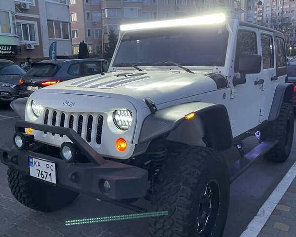 Белый Джип Вранглер, объемом двигателя 3.6 л и пробегом 132 тыс. км за 26500 $, фото 30 на Automoto.ua