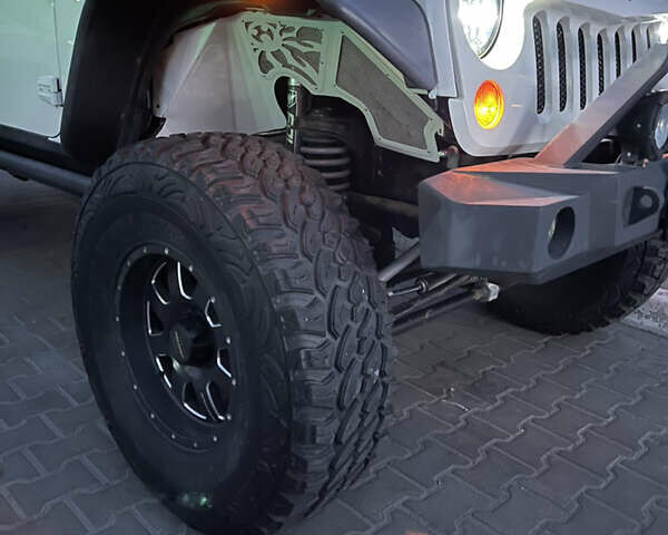 Белый Джип Вранглер, объемом двигателя 3.6 л и пробегом 132 тыс. км за 26500 $, фото 34 на Automoto.ua