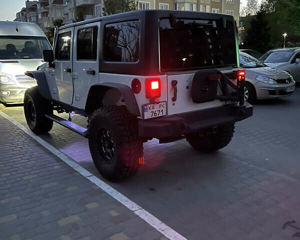 Белый Джип Вранглер, объемом двигателя 3.6 л и пробегом 132 тыс. км за 26500 $, фото 32 на Automoto.ua