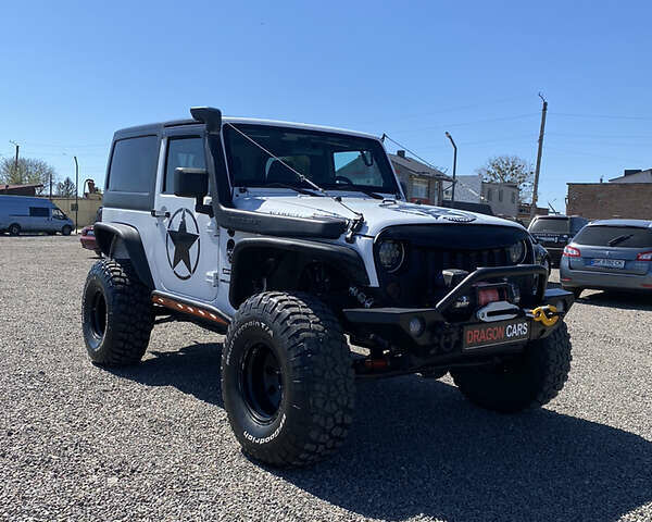 Білий Джип Wrangler, об'ємом двигуна 3.8 л та пробігом 147 тис. км за 22588 $, фото 7 на Automoto.ua