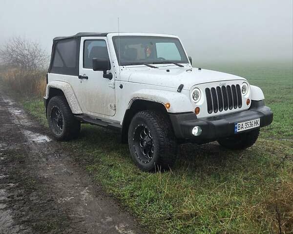 Белый Джип Вранглер, объемом двигателя 2.8 л и пробегом 96 тыс. км за 22700 $, фото 26 на Automoto.ua