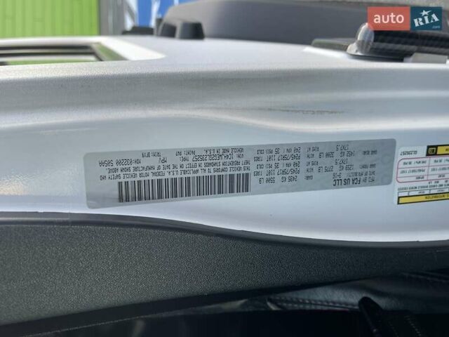 Джип Вранглер 2016 в Киеве на Automoto.ua Белый Джип Вранглер, объемом двигателя 3.6 л и пробегом 96 тыс. км за 27500 $, фото 33 на Automoto.ua