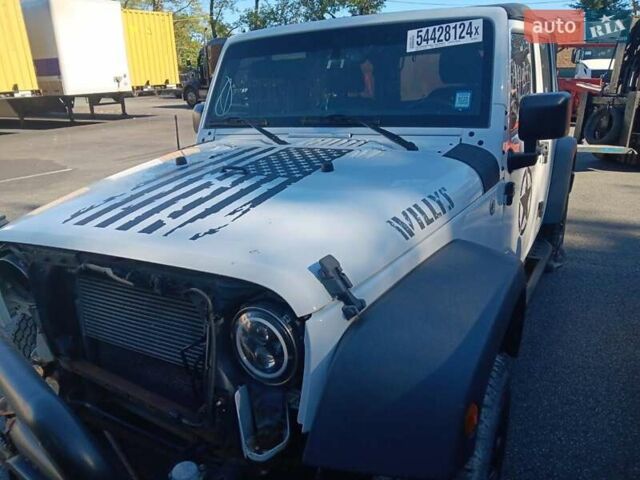 Белый Джип Вранглер, объемом двигателя 3.6 л и пробегом 82 тыс. км за 18500 $, фото 2 на Automoto.ua