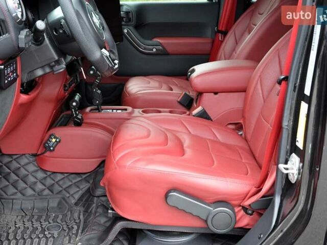 Белый Джип Вранглер, объемом двигателя 3.6 л и пробегом 67 тыс. км за 84500 $, фото 34 на Automoto.ua