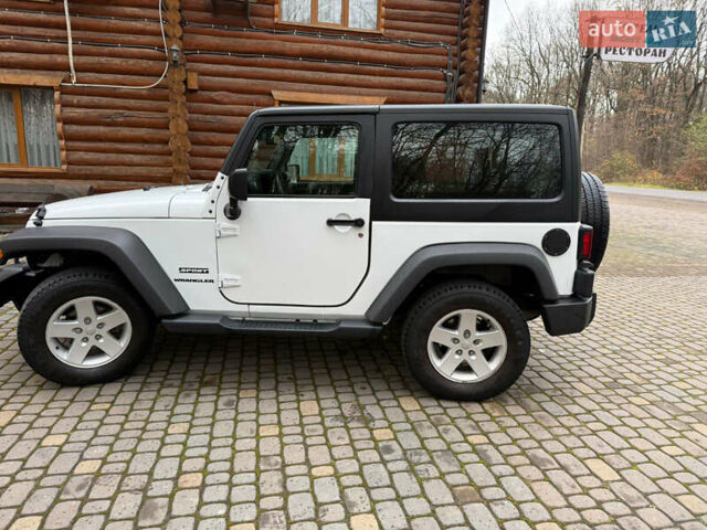 Білий Джип Wrangler, об'ємом двигуна 3.6 л та пробігом 47 тис. км за 19300 $, фото 2 на Automoto.ua