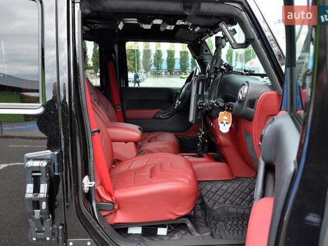 Белый Джип Вранглер, объемом двигателя 3.6 л и пробегом 67 тыс. км за 84500 $, фото 50 на Automoto.ua