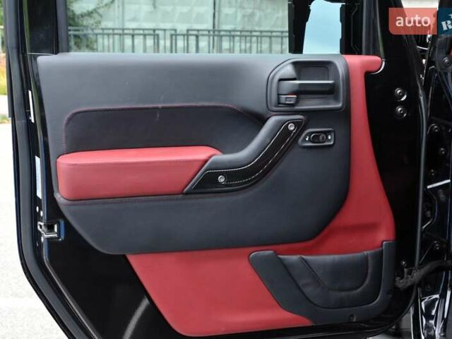 Белый Джип Вранглер, объемом двигателя 3.6 л и пробегом 67 тыс. км за 84500 $, фото 32 на Automoto.ua