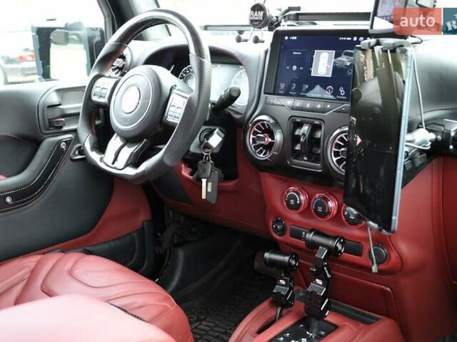 Белый Джип Вранглер, объемом двигателя 3.6 л и пробегом 67 тыс. км за 84500 $, фото 47 на Automoto.ua