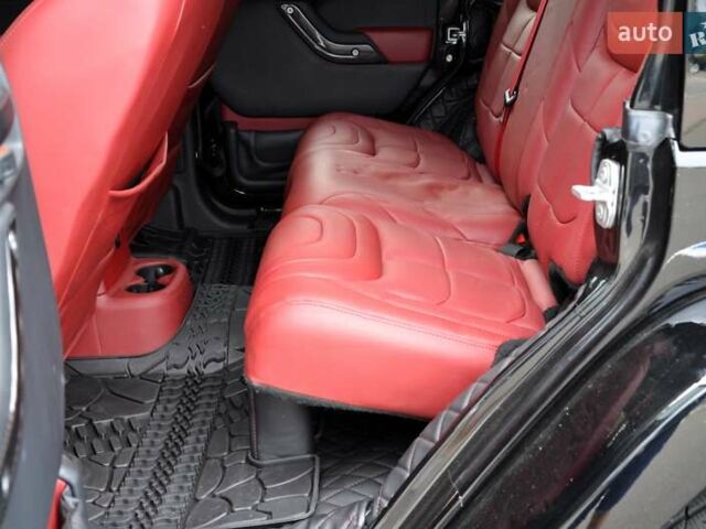 Белый Джип Вранглер, объемом двигателя 3.6 л и пробегом 67 тыс. км за 84500 $, фото 40 на Automoto.ua