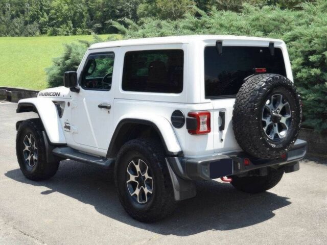 Білий Джип Wrangler, об'ємом двигуна 2 л та пробігом 44 тис. км за 18400 $, фото 3 на Automoto.ua